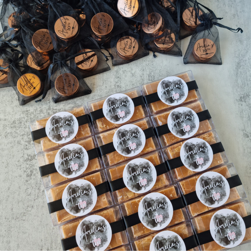 fudge favour custom
