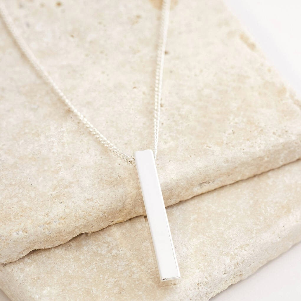 geometric bar pendant necklace in silver