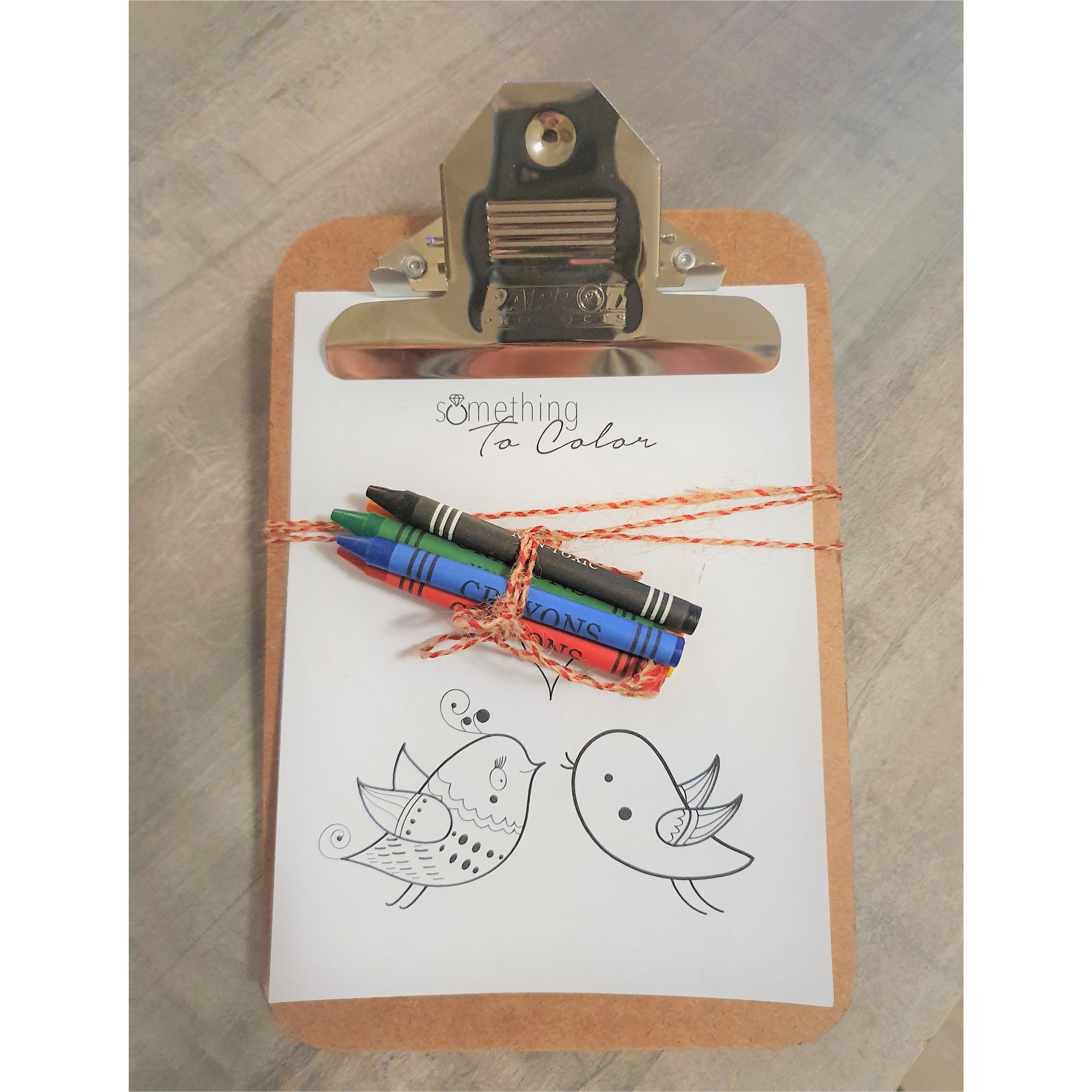 Fun kids colouring set