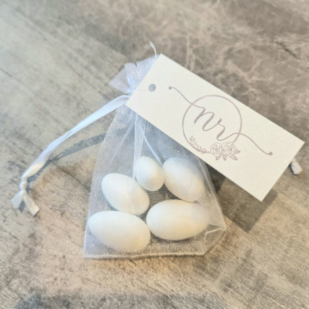 Five Sugared Almonds in Mini Organza Bag – Simply Wedding Favours