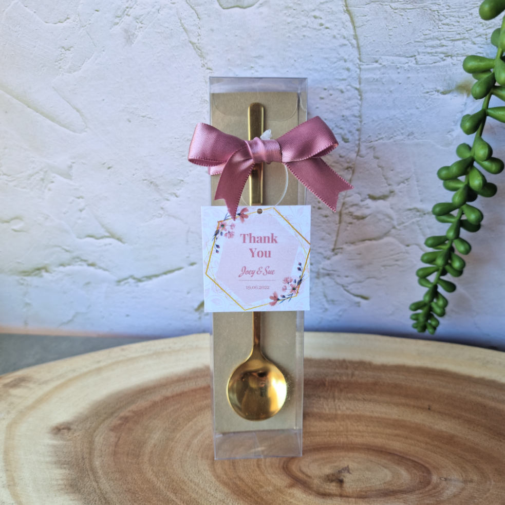 Elegant Long Spoon in Gold in giftbox